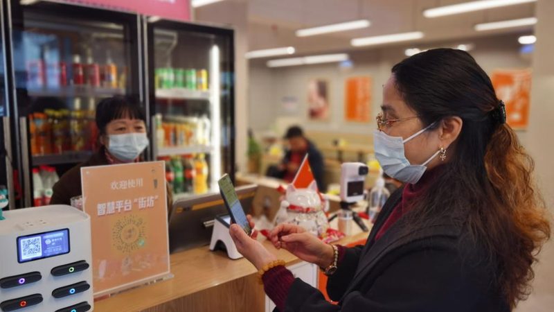2025年住家保姆费用解析：如何合理预算？**